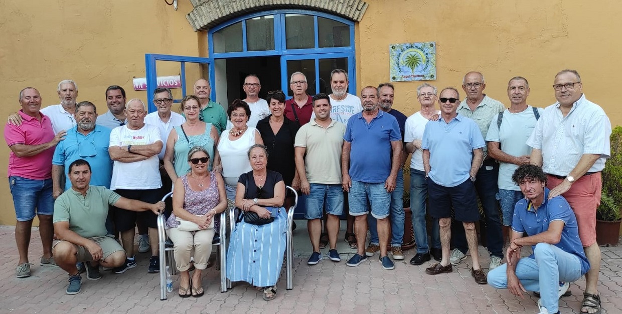 Natalio Rodríguez vuelve a ponerse al frente de la asociación de belenistas 'Ángel Martínez'