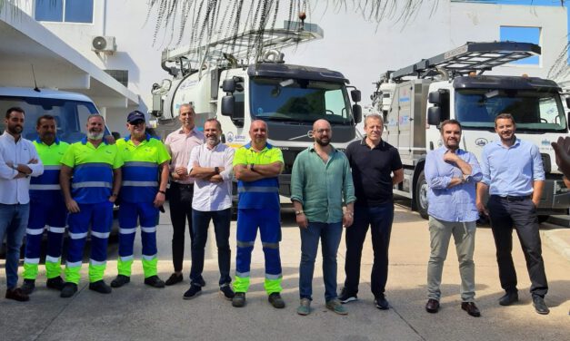 Apemsa pone en marcha cuatro camiones más de última generación para la limpieza del alcantarillado