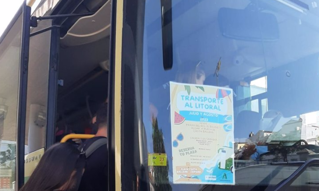 Operativas desde este viernes tres nuevas rutas de transportes en autobús al litoral en Cádiz