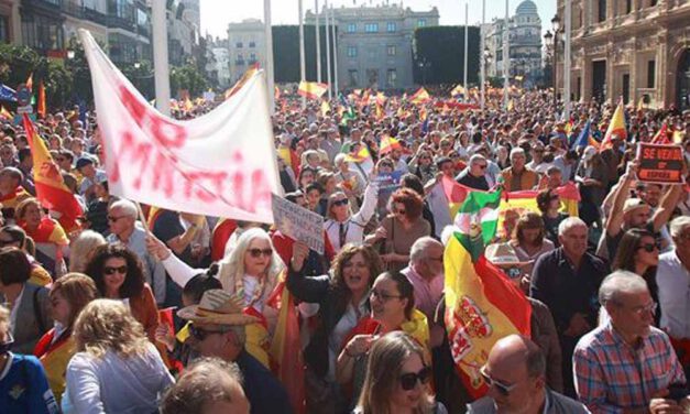 Más de 100.000 andaluces acuden a las concentraciones del PP contra la amnistía