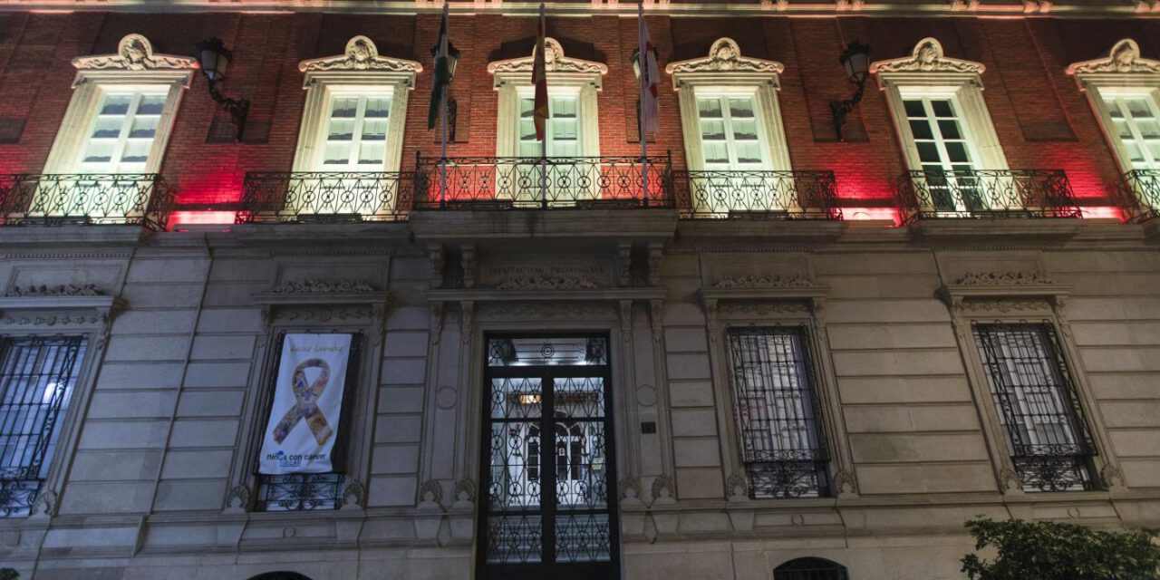 La Diputación de Almería deja de ser la más seguida en Facebook al adelantarla la de Cádiz