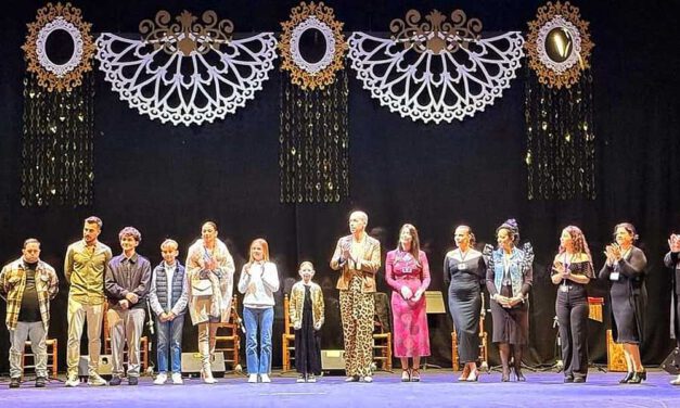 Gran éxito de la exhibición de tanguillos que llenó de arte el Teatro Municipal Pedro Muñoz Seca