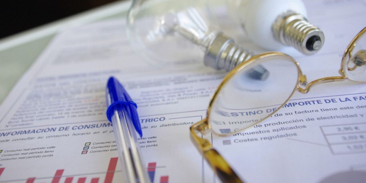 Facua reclama al Gobierno un IVA reducido para la electricidad de forma permanente