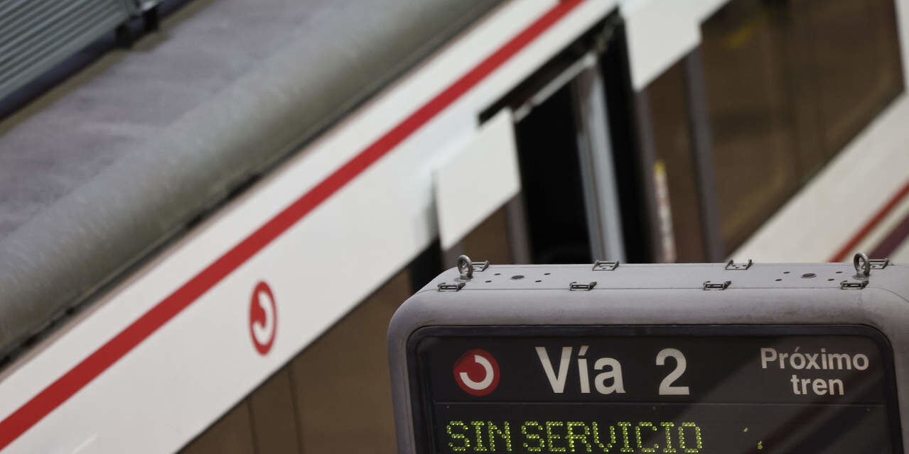 Un niño de 10 años huye en un tren de Madrid a Ávila por maltrato y detienen a sus padres