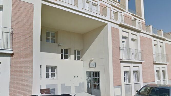 Muere un anciano de una residencia de Almería al caer por el hueco del ascensor