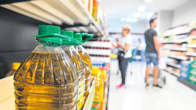 El Gobierno suprime el IVA para el aceite de oliva a partir del 1 de julio