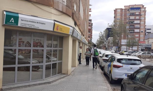 Andalucía es la comunidad autónoma de España donde más bajó el paro en mayo