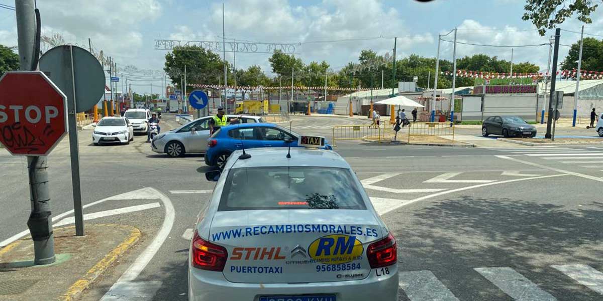 La Feria de El Puerto contará con refuerzos en el servicio de taxis para atender la gran demanda