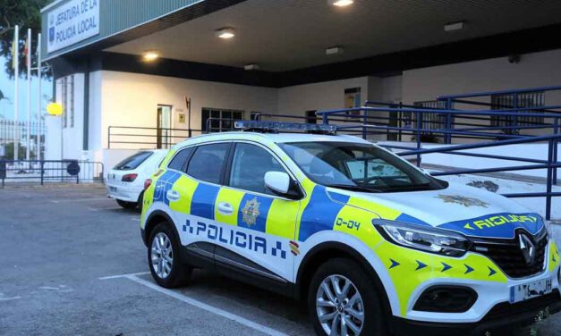 Herido un Policía Local de El Puerto en un accidente con su quad en Puerto Sherry