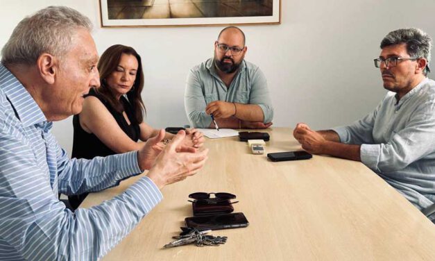 Javier Bello aborda con CSIF y UGT las próximas actuaciones municipales