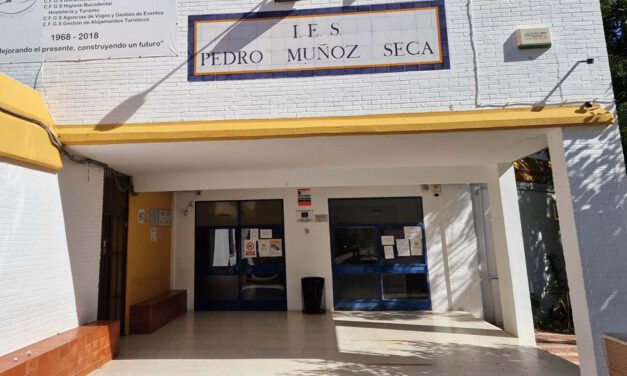 Estudiantes del IES Pedro Muñoz Seca realizarán prácticas en Turismo y Patrimonio Histórico gracias a un nuevo convenio